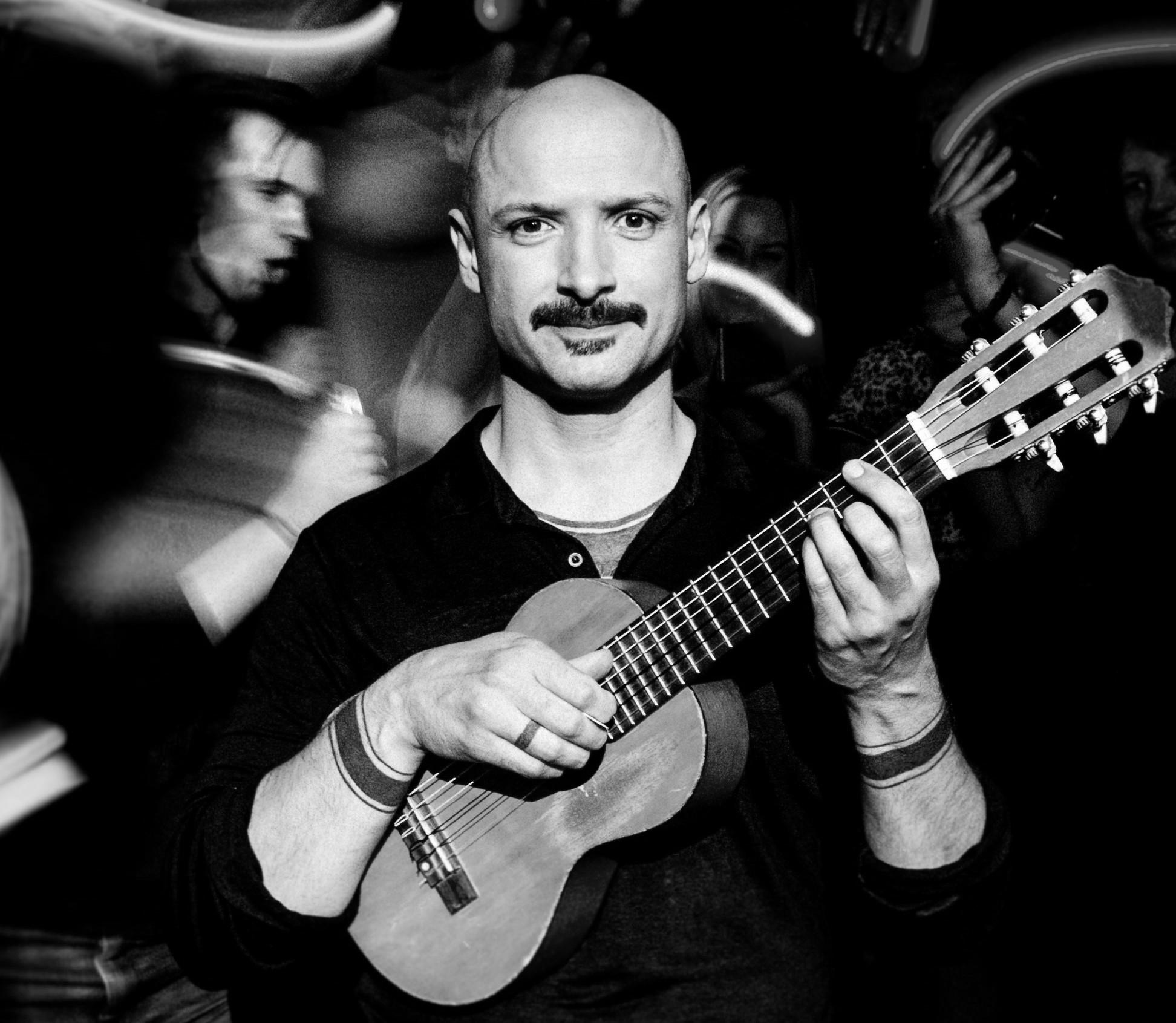 JURGIS DIDŽIULIS Lithuanian Speakers Bureau